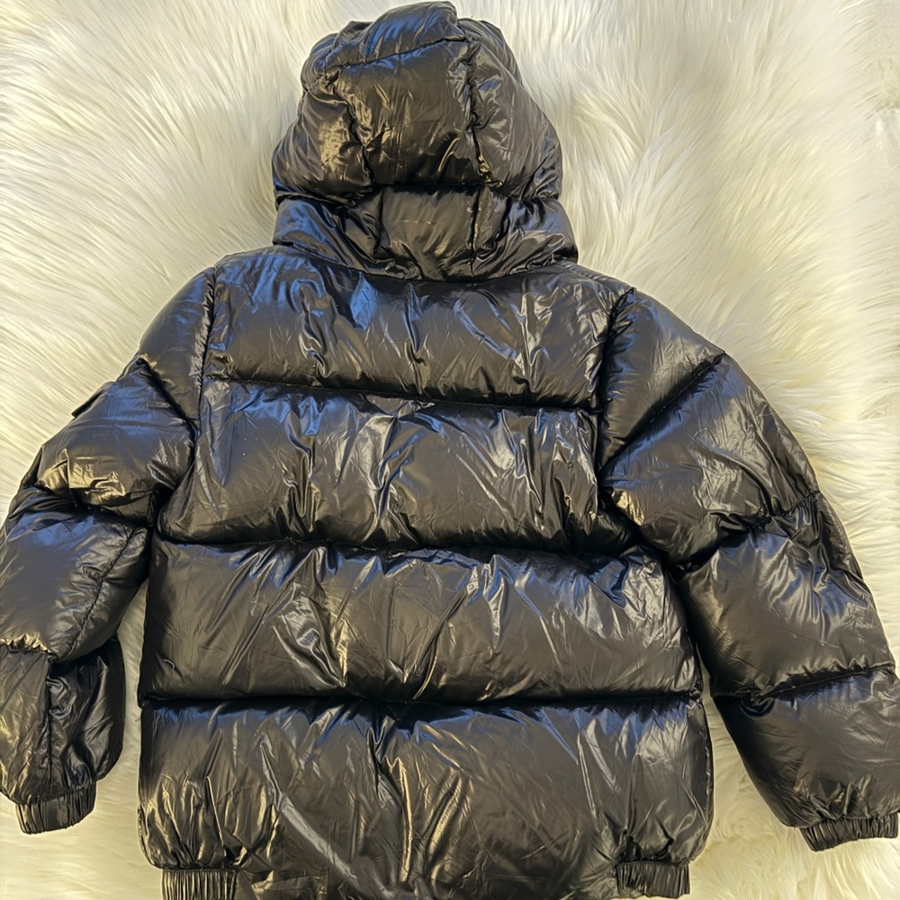 Moncler Black Puffer Jacket with Comic Strip Lining - Picture 2 of 6